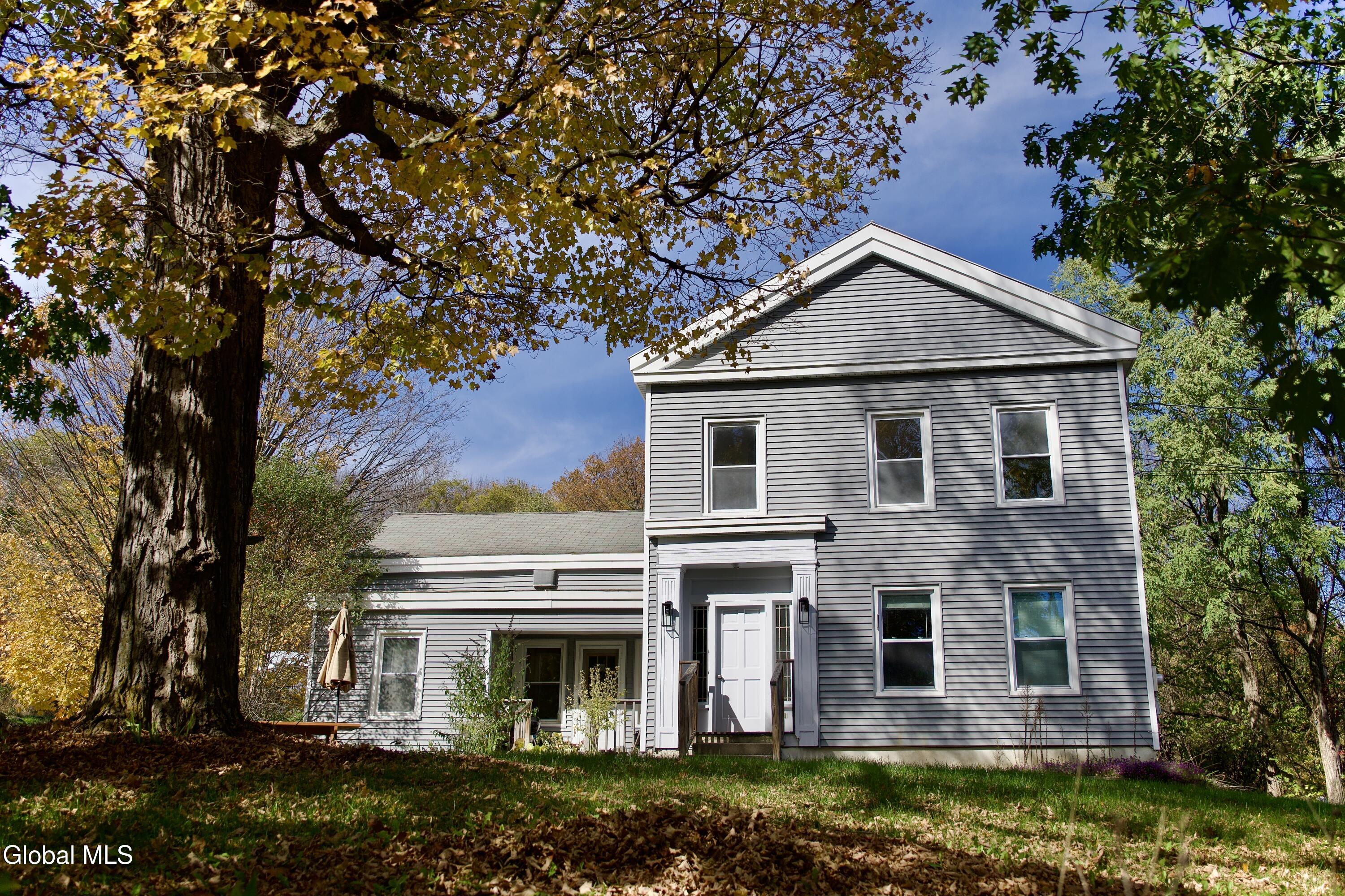 44 Greenfield Lane Hampton NY 12837