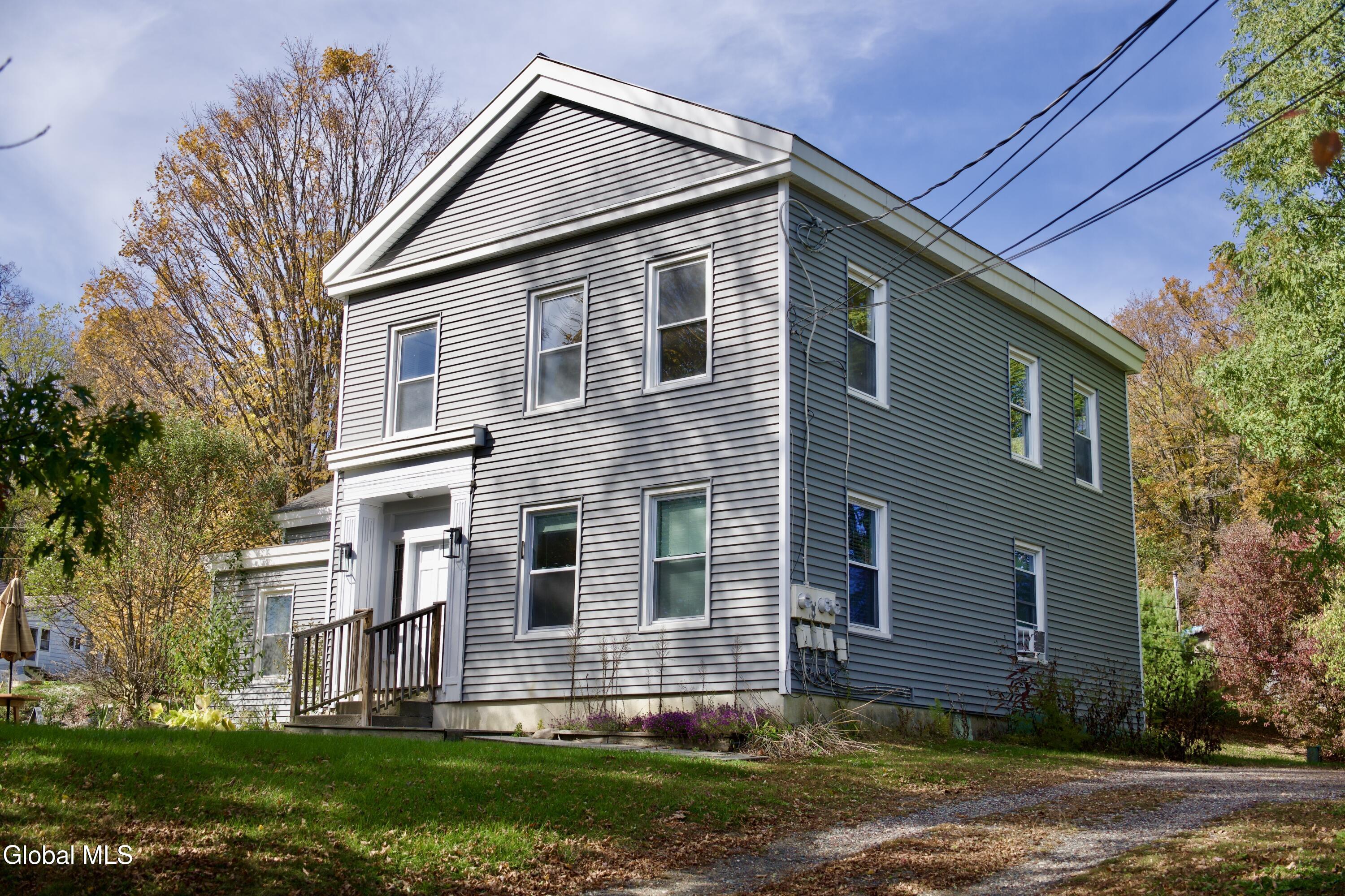 44 Greenfield Lane Hampton NY 12837