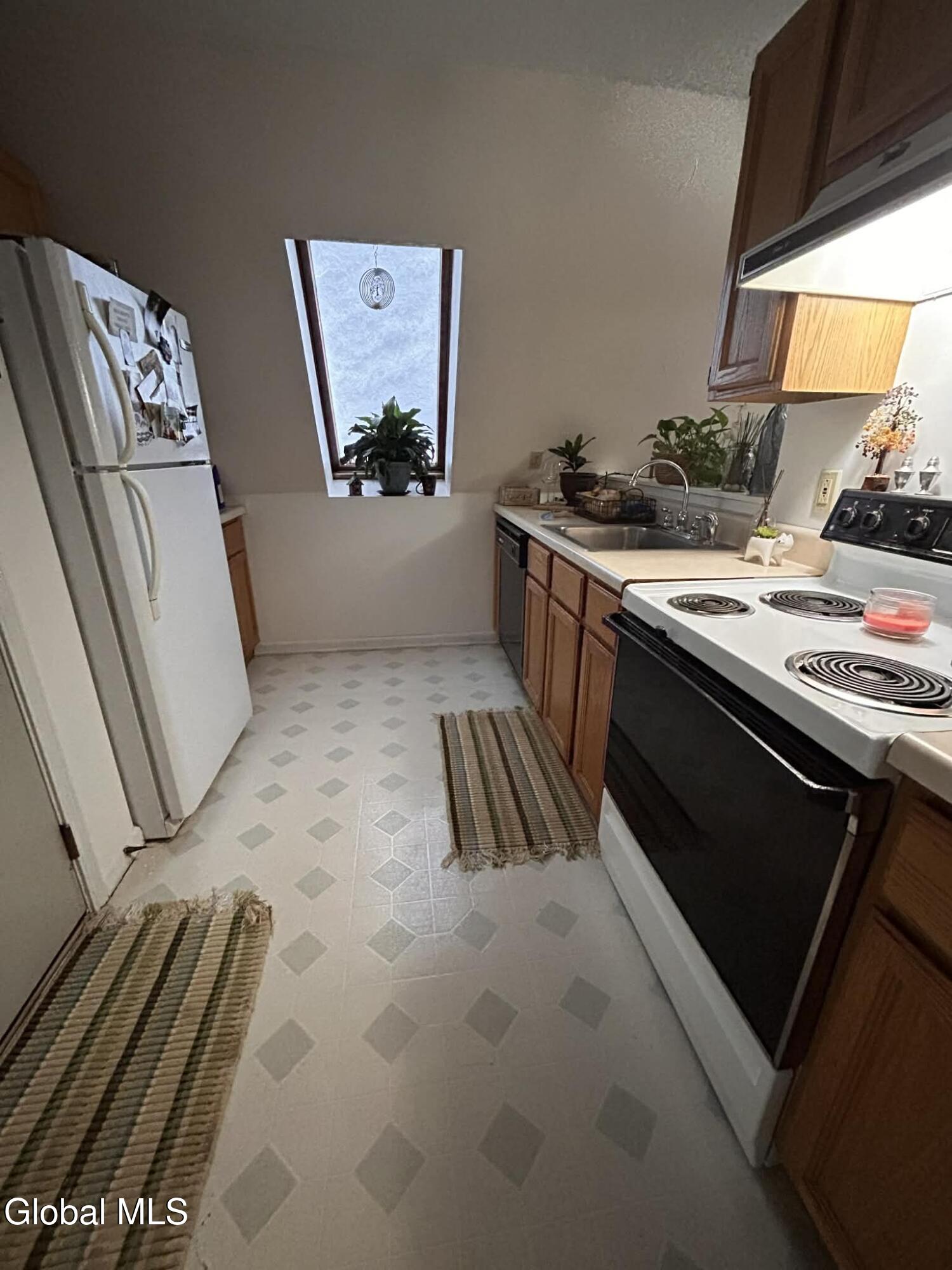 12281 Ny-23 Ashland NY 12407