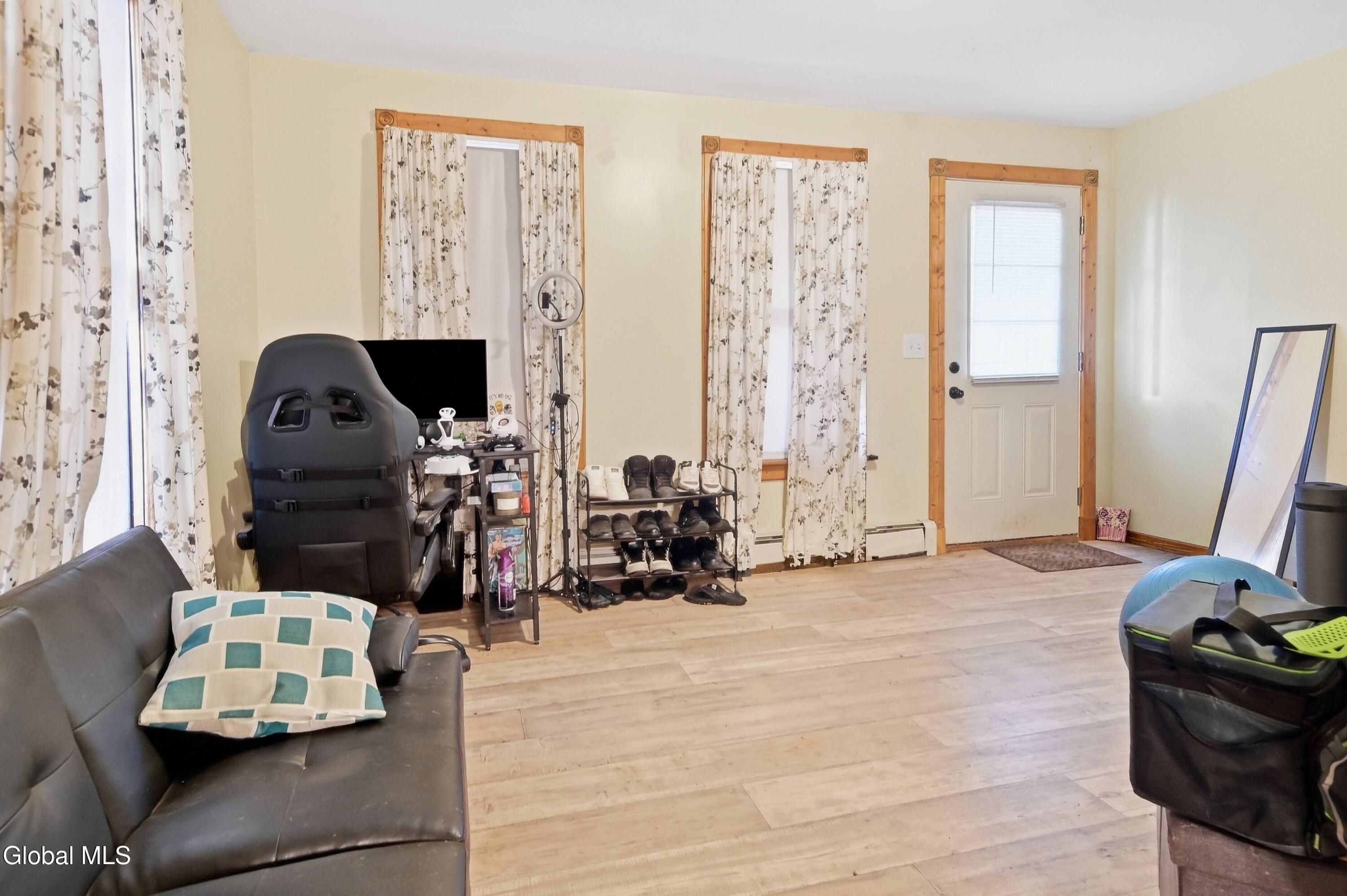 12 E Clinton Street Johnstown NY 12095
