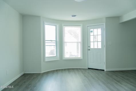 311 Craig Street Schenectady NY 12307