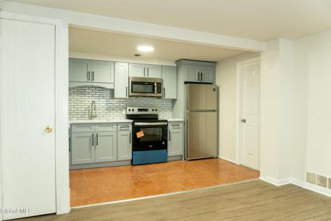 311 Craig Street Schenectady NY 12307