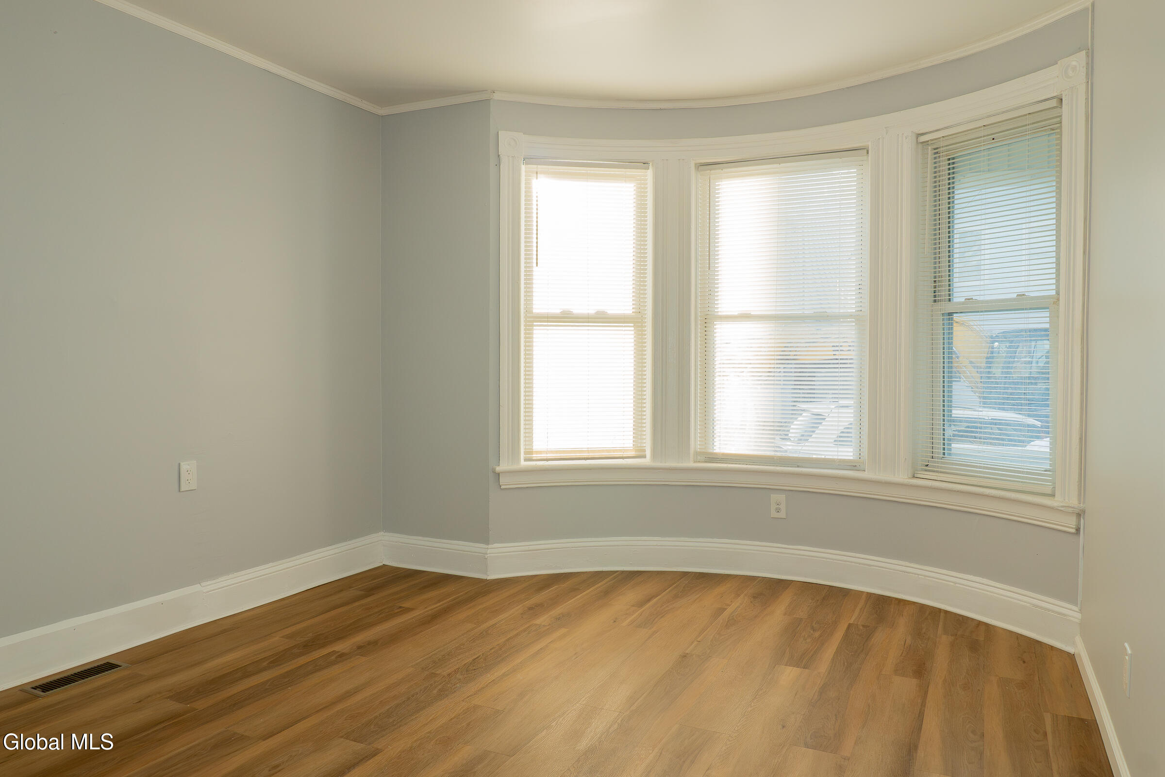 311 Craig Street Schenectady NY 12307