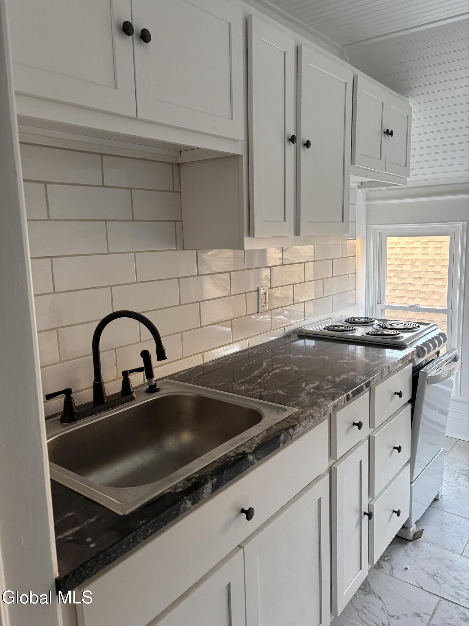 71 N Brandywine Avenue Schenectady NY 12307