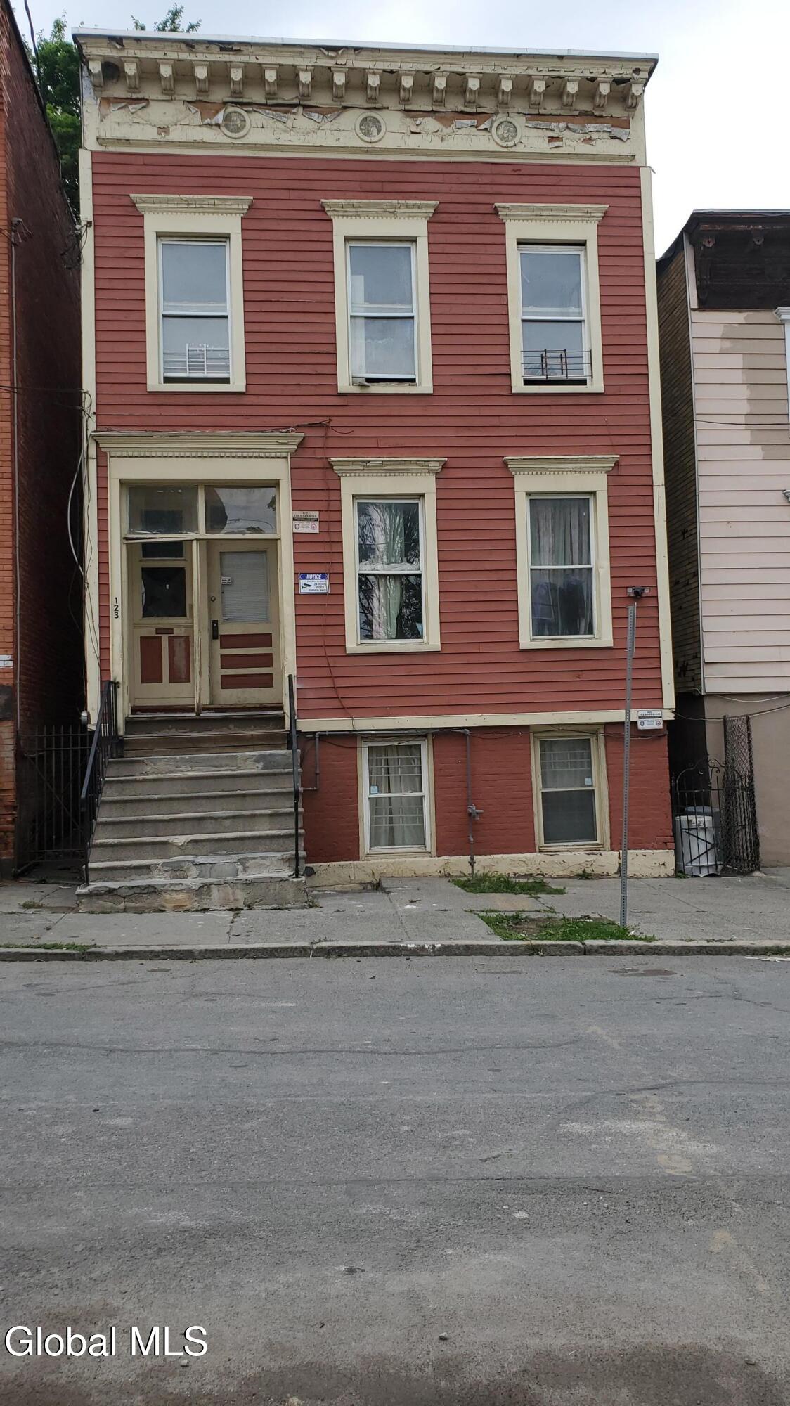 123 Clinton Street Albany NY 12202