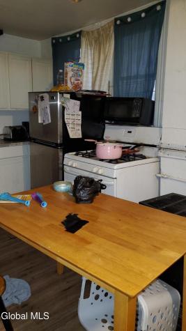 123 Clinton Street Albany NY 12202