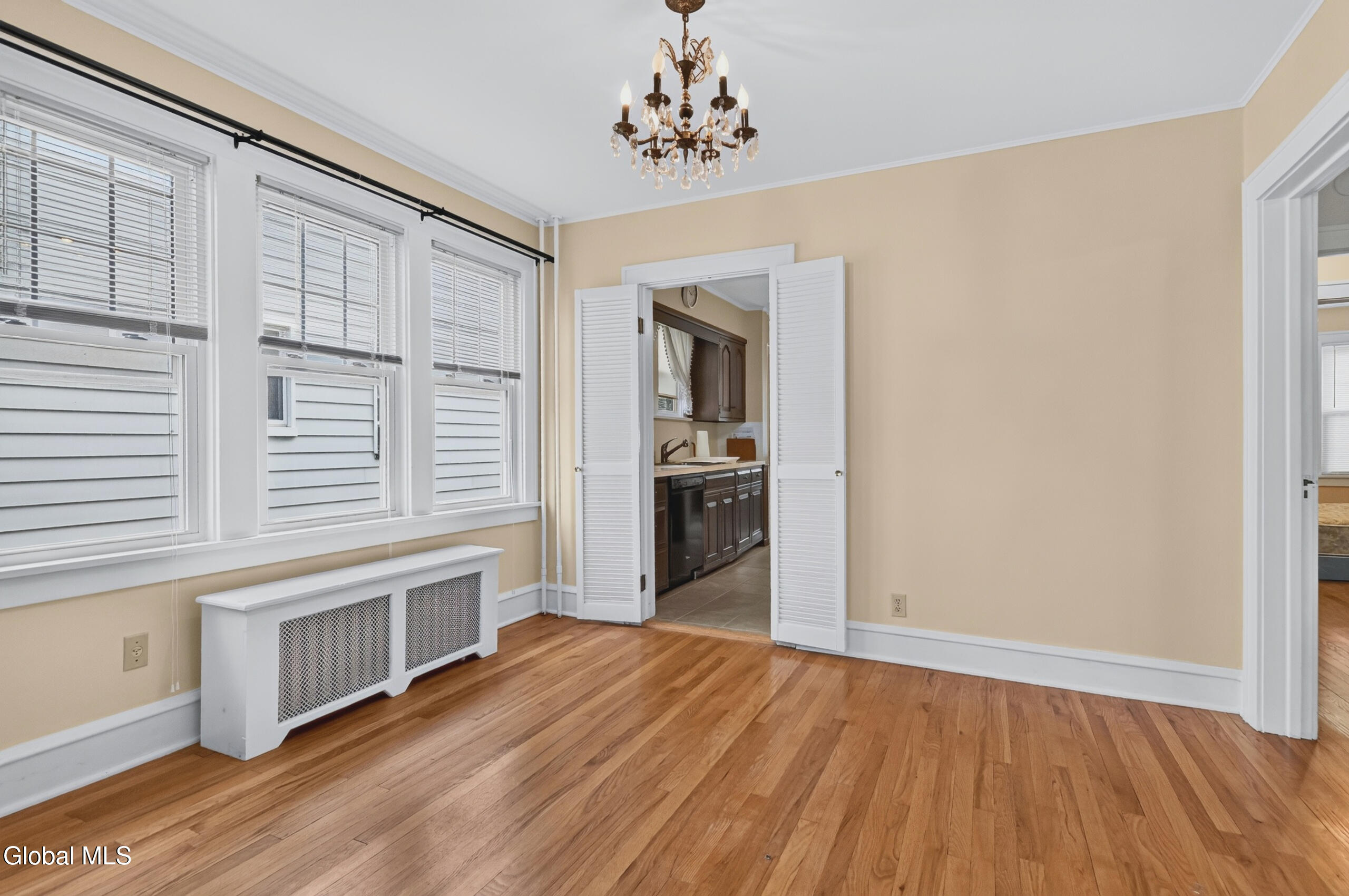 87 Eileen Street Albany NY 12203