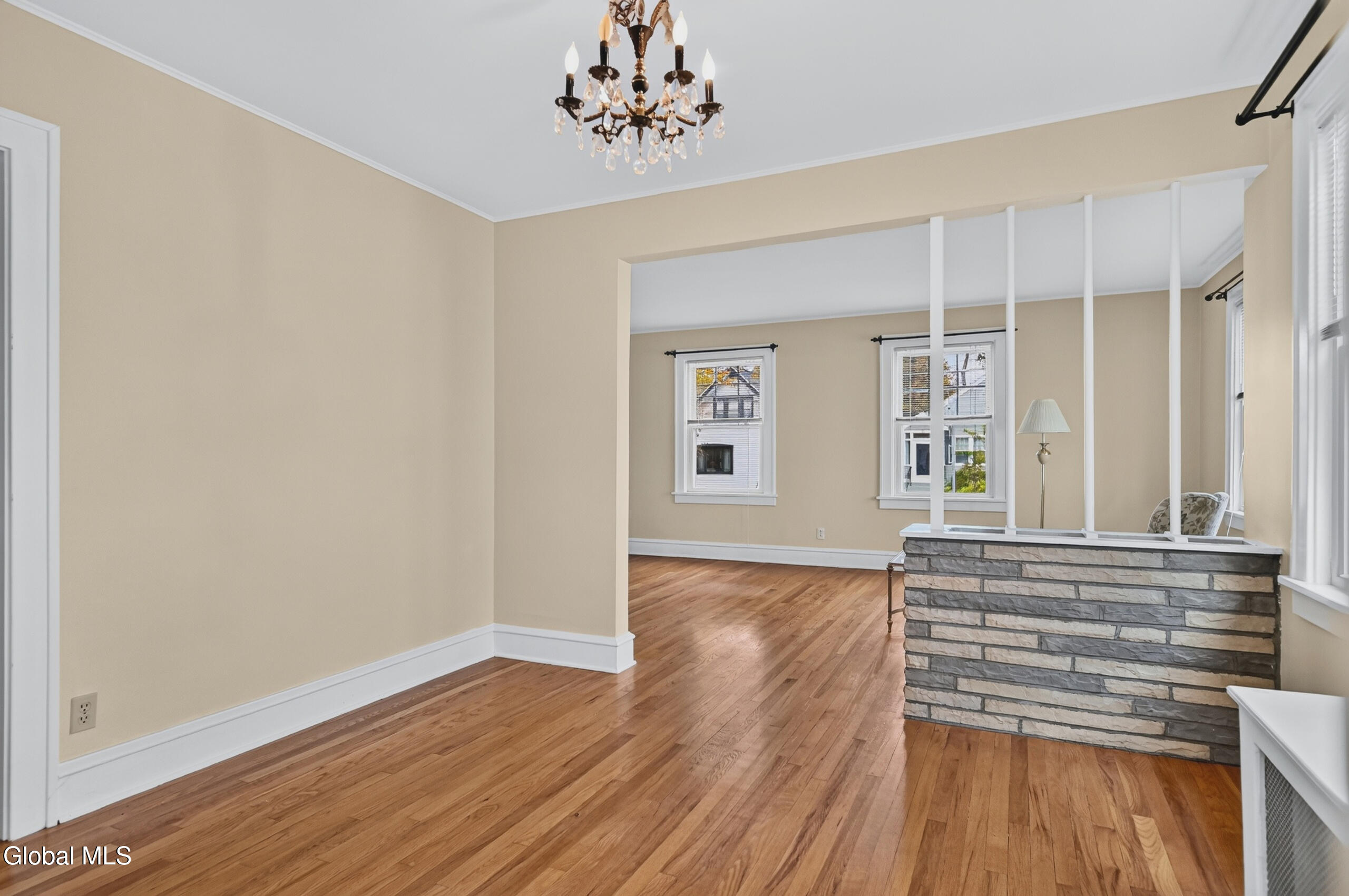 87 Eileen Street Albany NY 12203