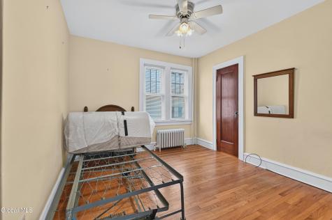 87 Eileen Street Albany NY 12203