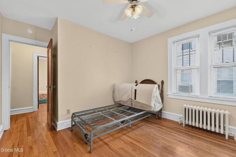 87 Eileen Street Albany NY 12203