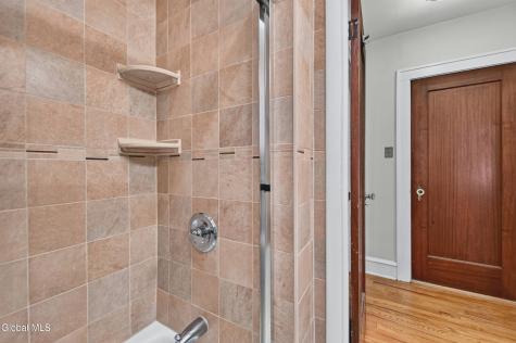 87 Eileen Street Albany NY 12203