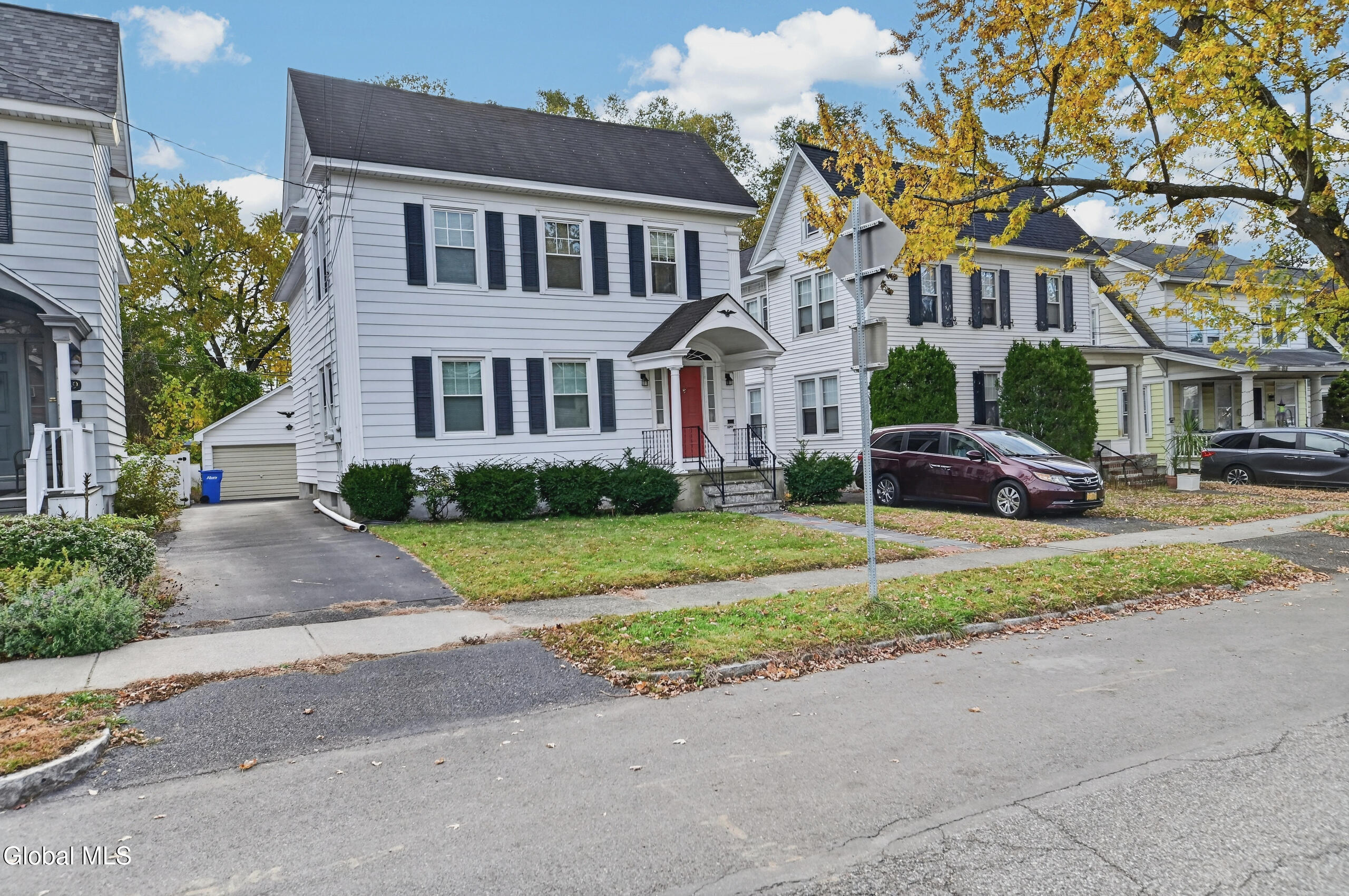 87 Eileen Street Albany NY 12203