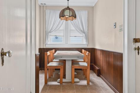 87 Eileen Street Albany NY 12203