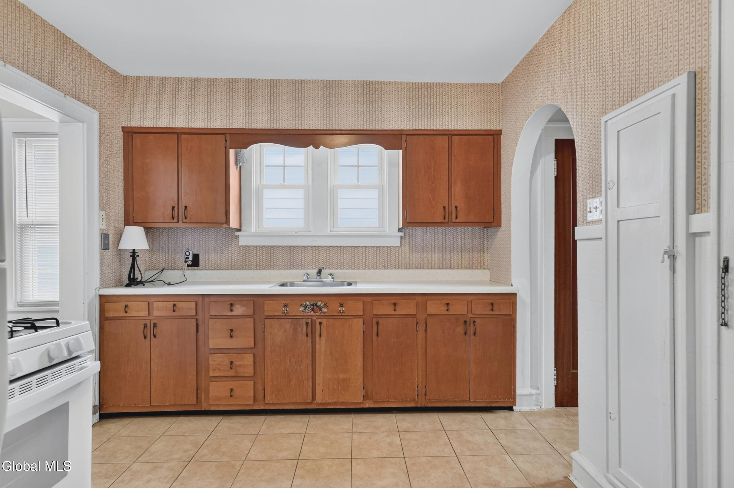 87 Eileen Street Albany NY 12203