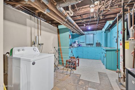 87 Eileen Street Albany NY 12203