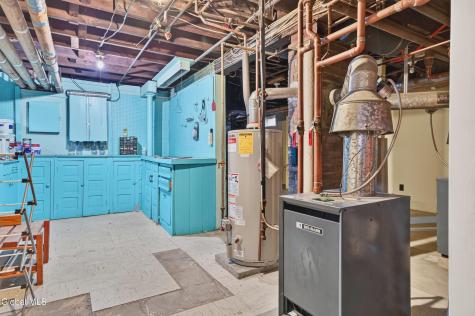 87 Eileen Street Albany NY 12203