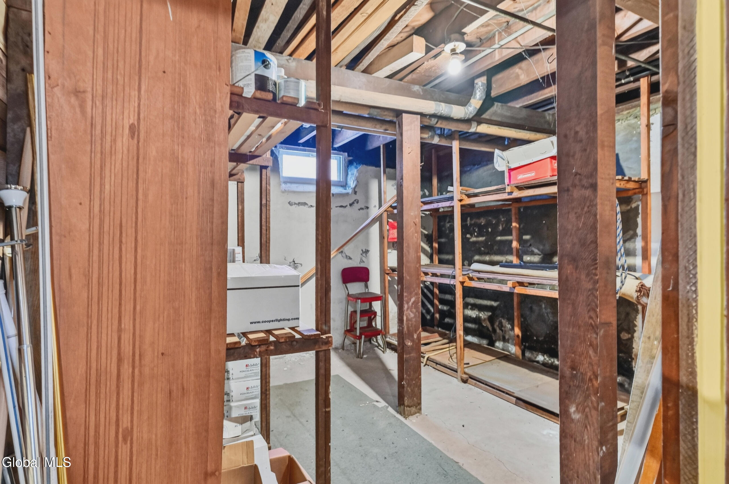 87 Eileen Street Albany NY 12203