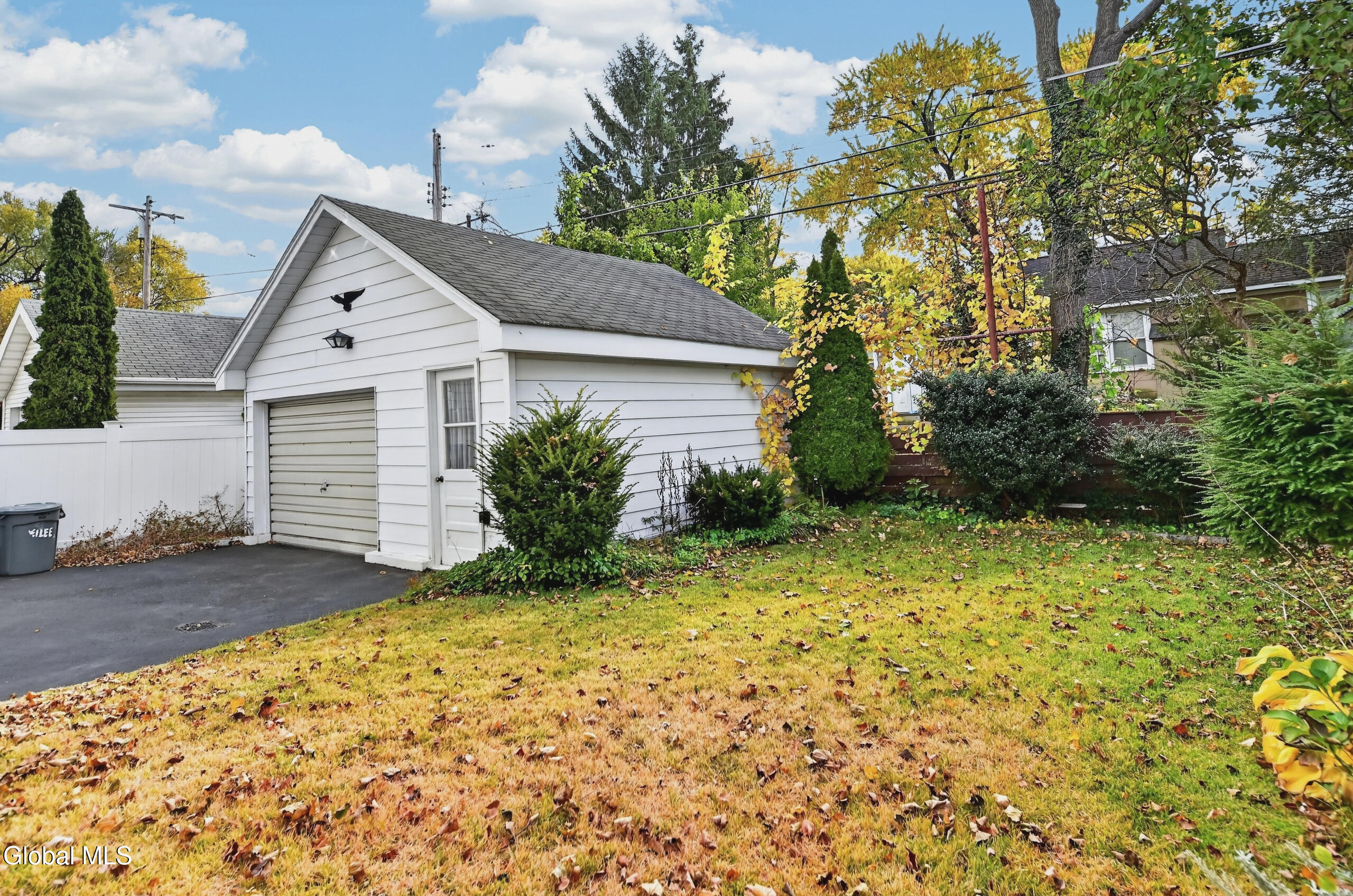 87 Eileen Street Albany NY 12203