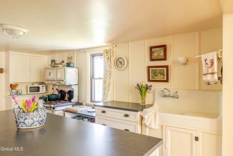 78 The Concourse Kinderhook NY 12130