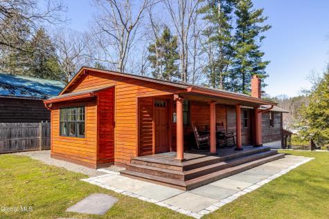 78 The Concourse Kinderhook NY 12130