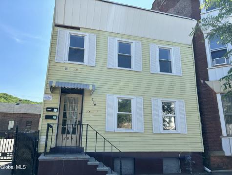 306 4th Troy NY 12180