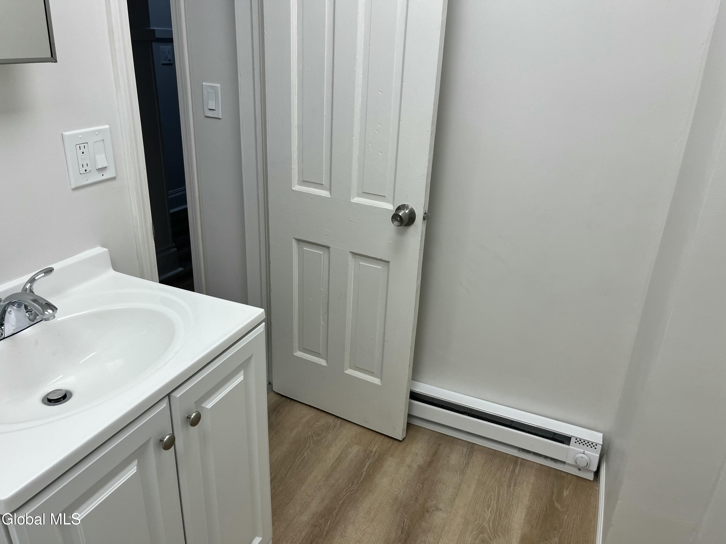 8 Leonard Place Albany NY 12202