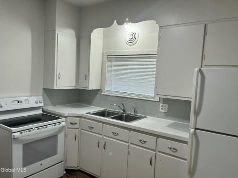 8 Leonard Place Albany NY 12202