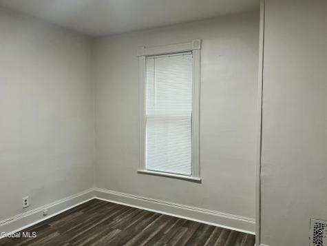 8 Leonard Place Albany NY 12202