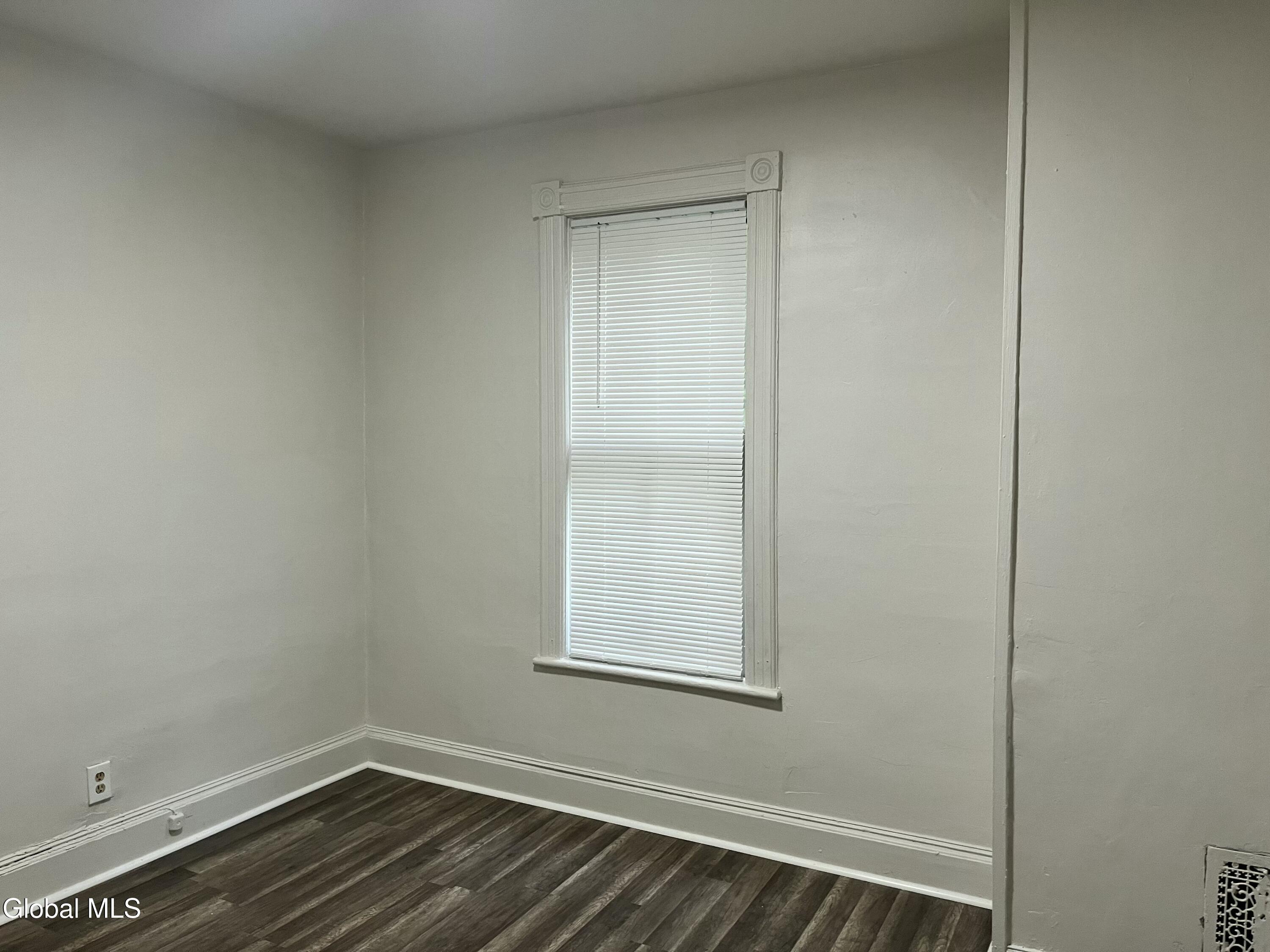 8 Leonard Place Albany NY 12202