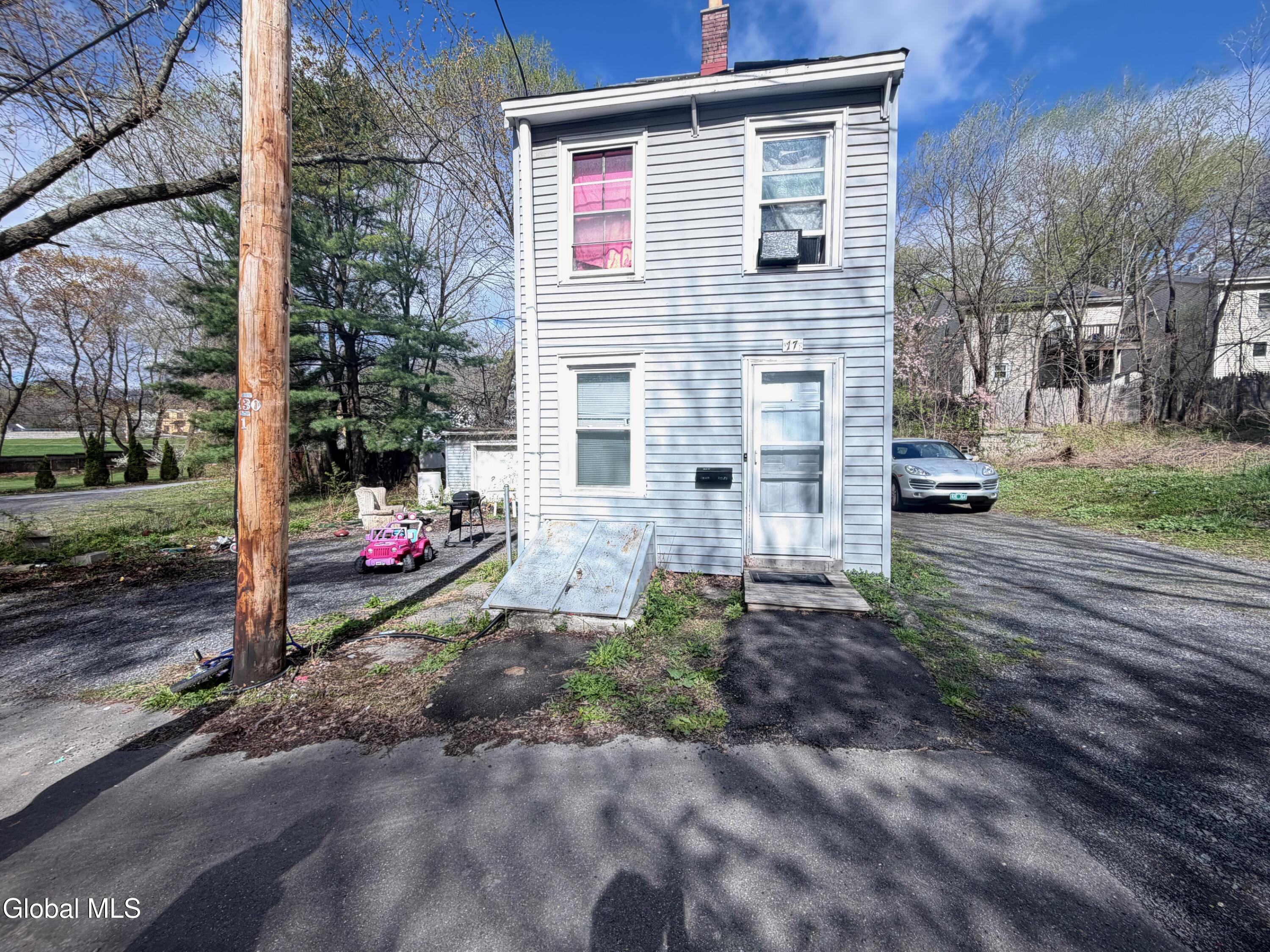 13-25 Batcher Street Albany NY 12202