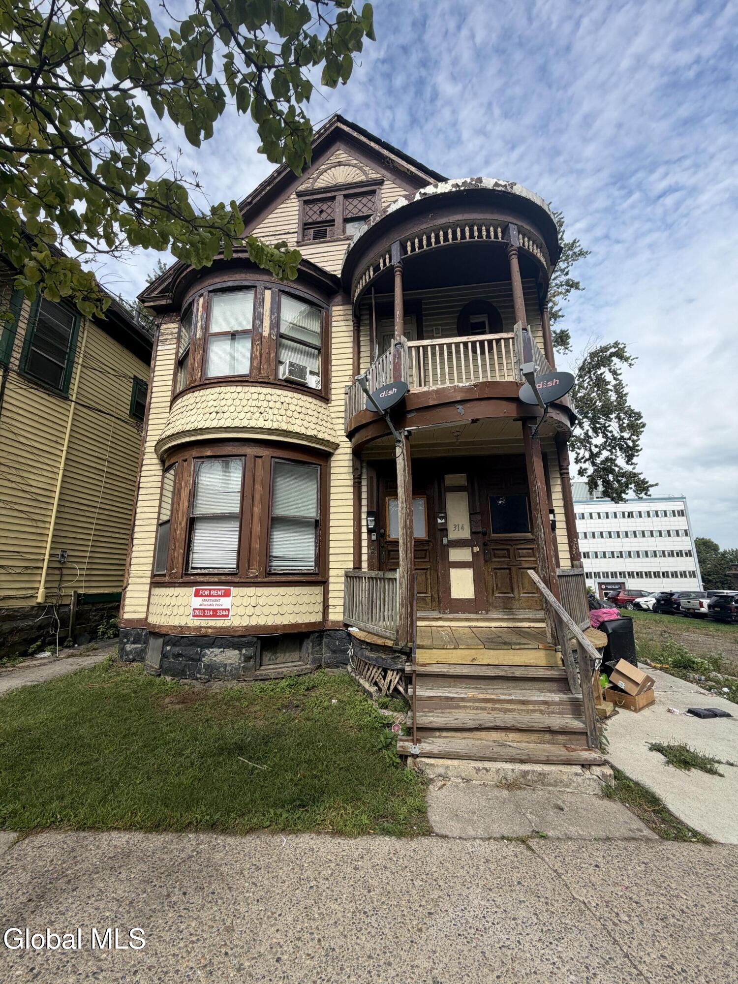 314 Georgetta Dix Schenectady NY 12307
