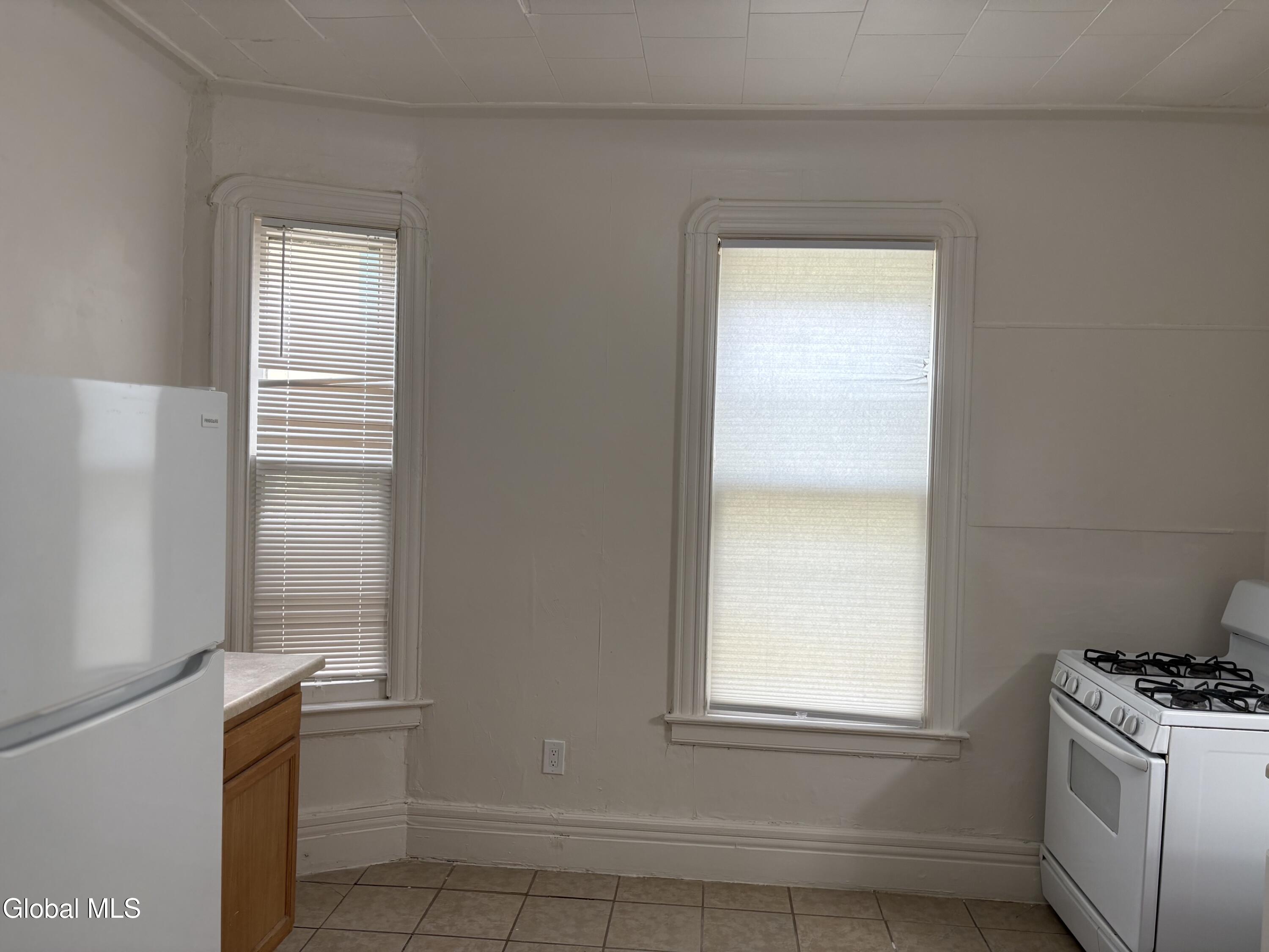 314 Georgetta Dix Schenectady NY 12307