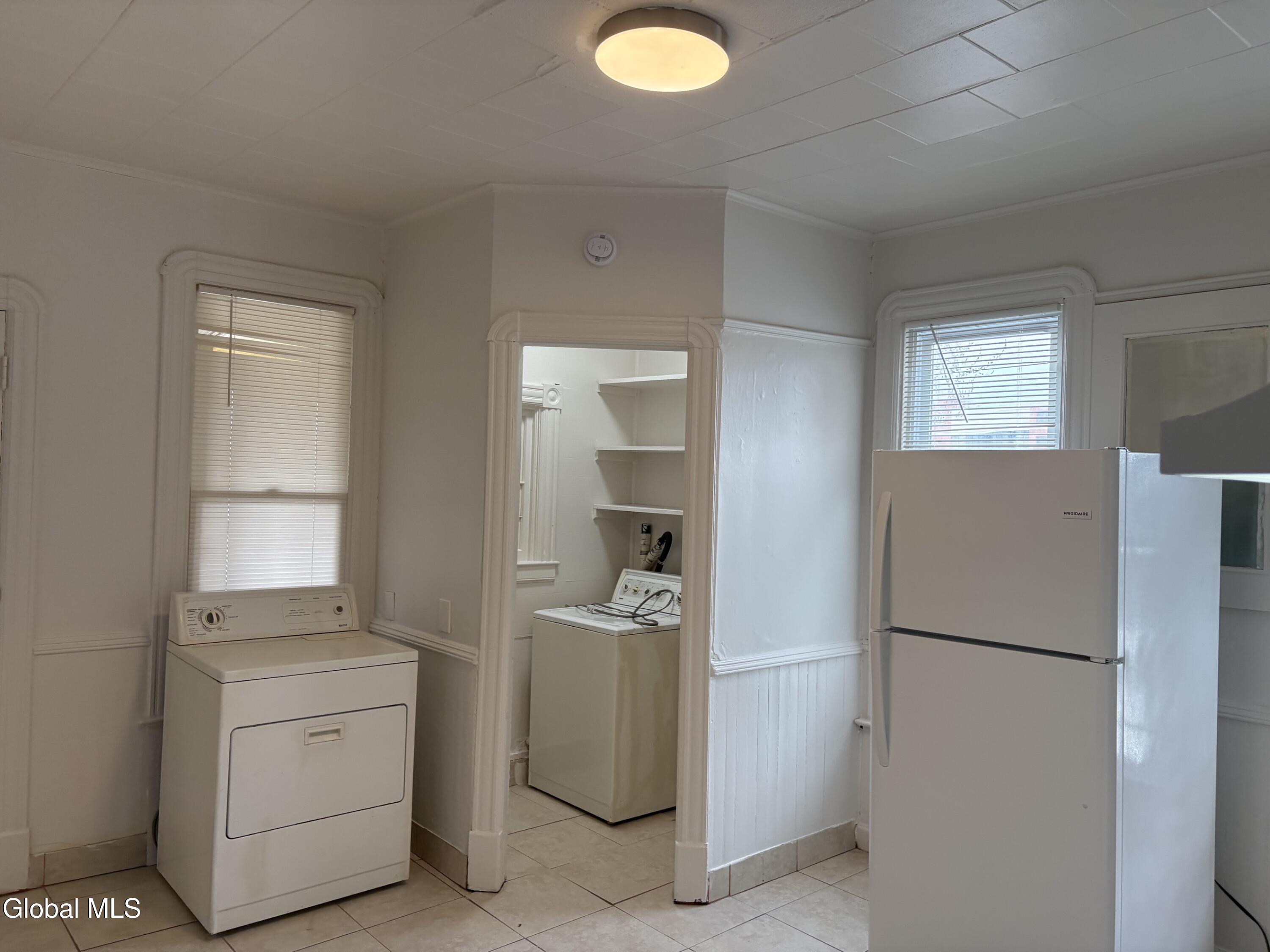 314 Georgetta Dix Schenectady NY 12307