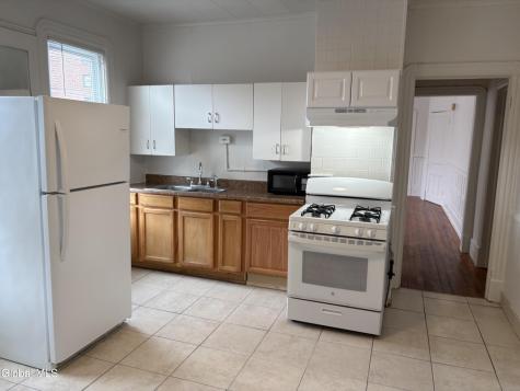 314 Georgetta Dix Schenectady NY 12307