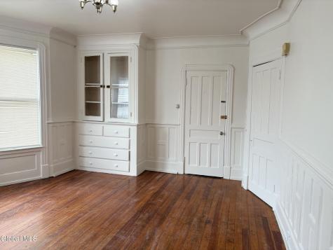 314 Georgetta Dix Schenectady NY 12307