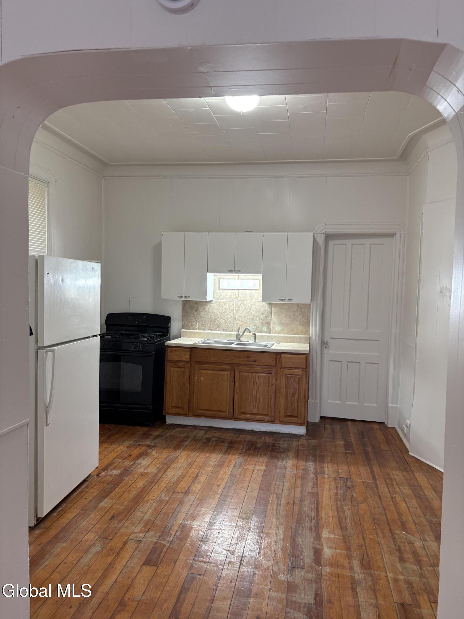 314 Georgetta Dix Schenectady NY 12307