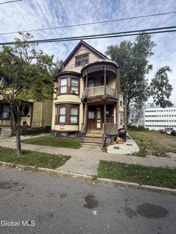 314 Georgetta Dix Schenectady NY 12307