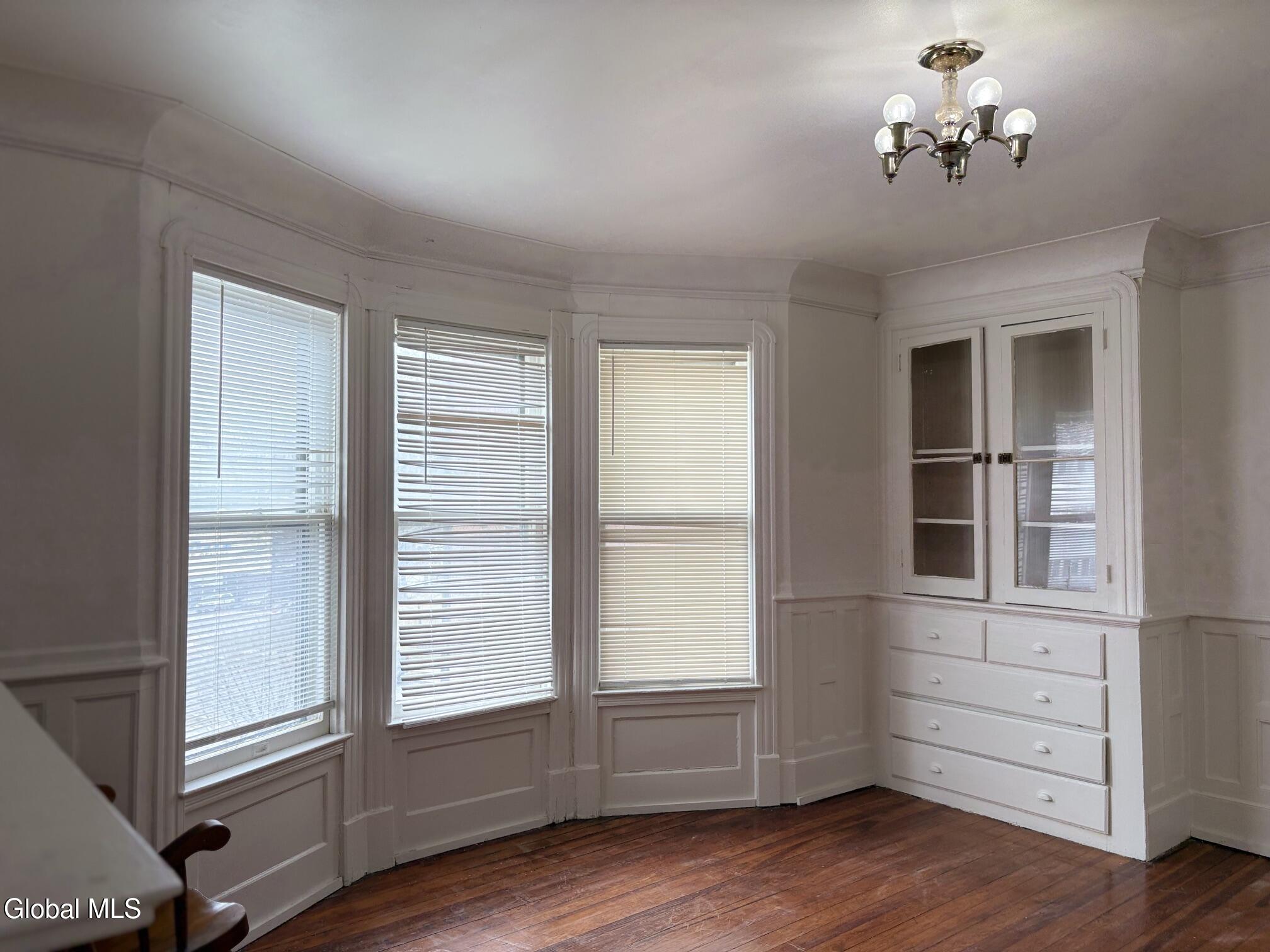314 Georgetta Dix Schenectady NY 12307