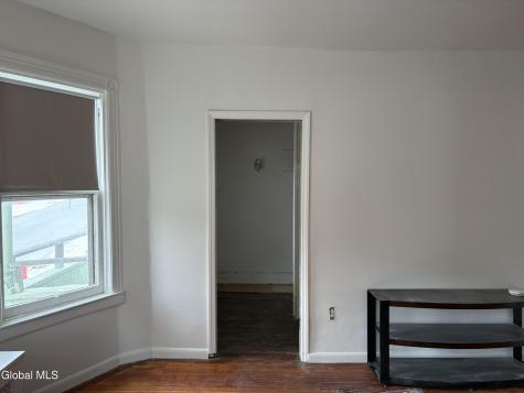 314 Georgetta Dix Schenectady NY 12307