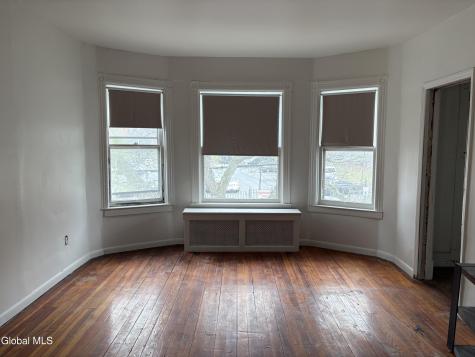 314 Georgetta Dix Schenectady NY 12307