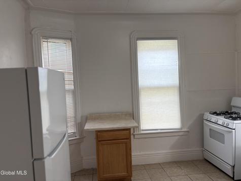 314 Georgetta Dix Schenectady NY 12307