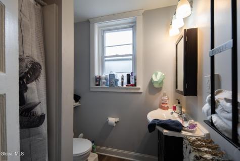 318 1st Street Troy NY 12180