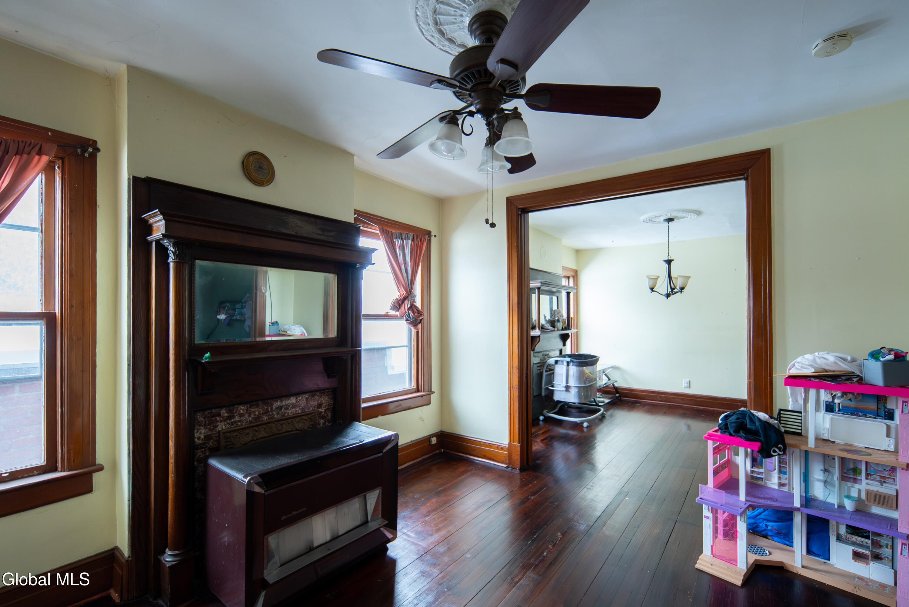 318 1st Street Troy NY 12180