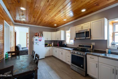 318 1st Street Troy NY 12180