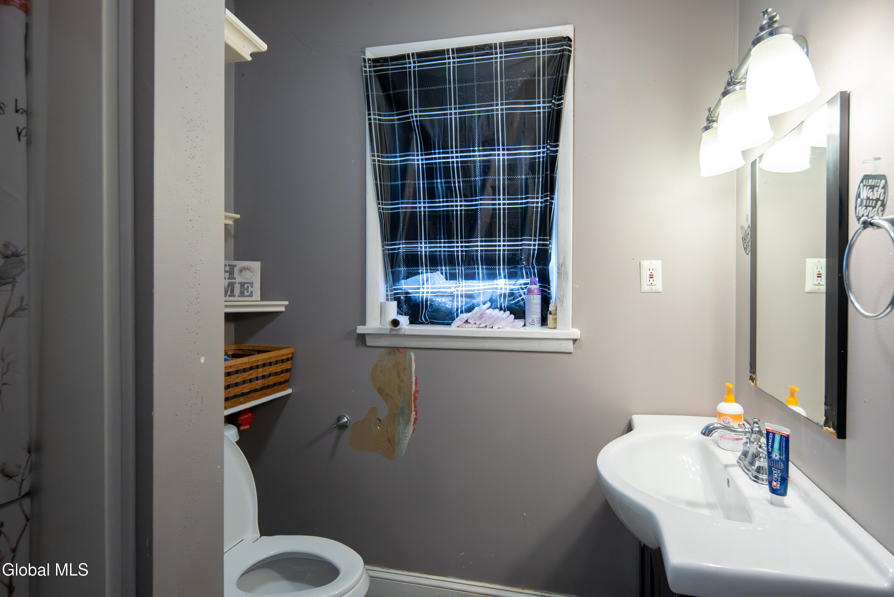 318 1st Street Troy NY 12180