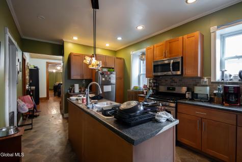 318 1st Street Troy NY 12180