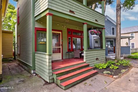 104 Van Dam Street Saratoga Springs NY 12866