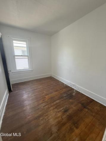 30 Mcclellan Avenue Amsterdam NY 12010