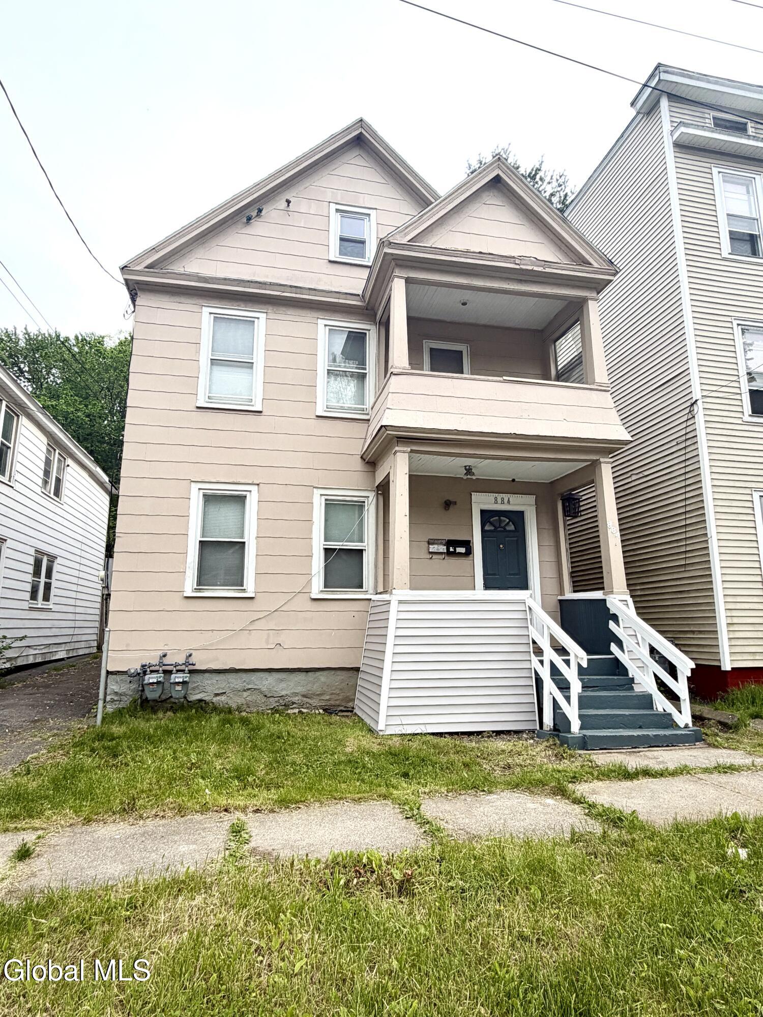 884 Yorkston Street Schenectady NY 12303
