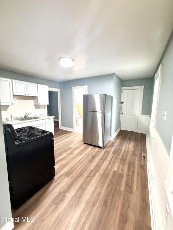 884 Yorkston Street Schenectady NY 12303